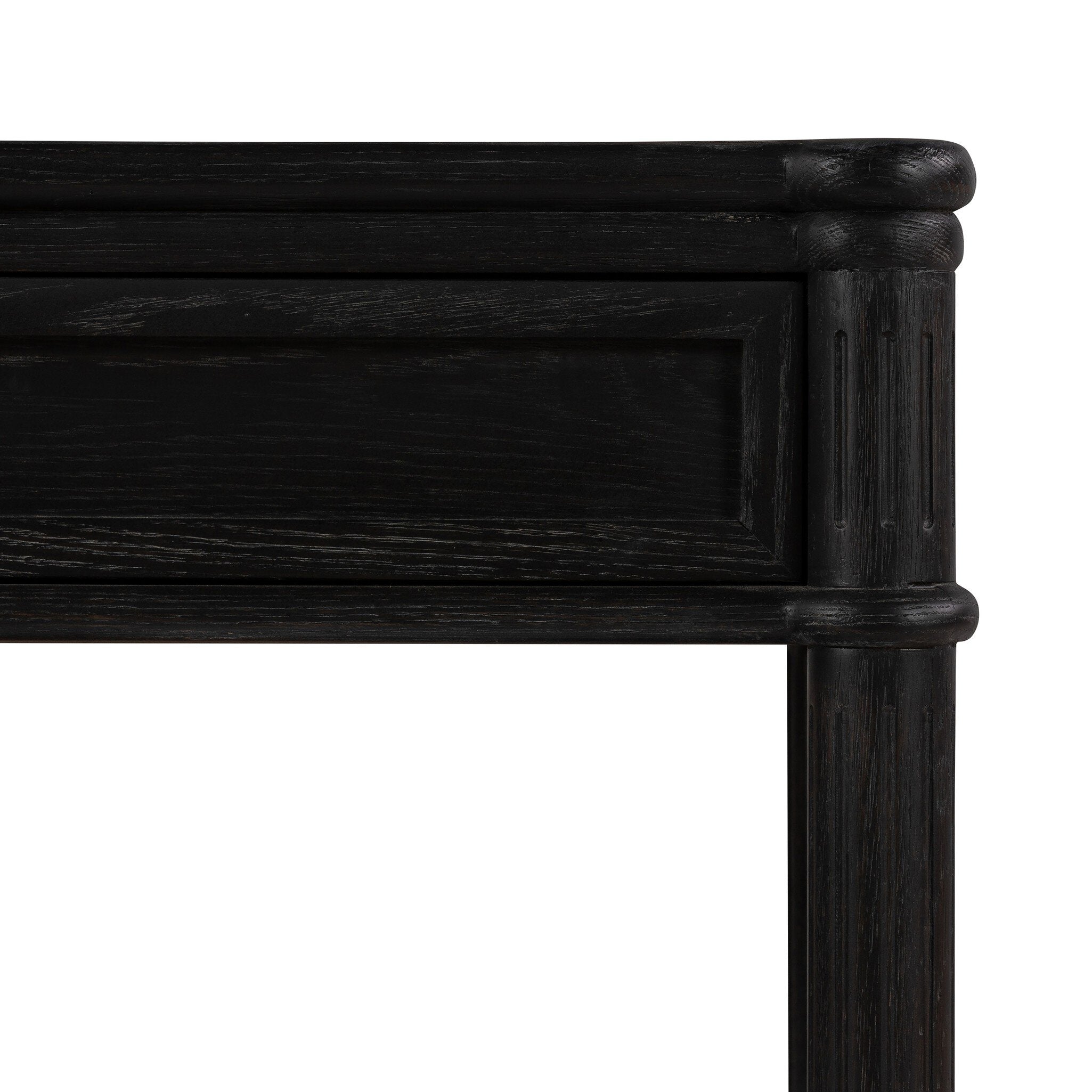 Shop sofas and discover room and home design services in the Des Moines area. MegMade designs has been featured in Better Home and Gardens for their coastal painted furniture home design style. Visit the MegMade store in the Lake Bluff - Chicago area.
