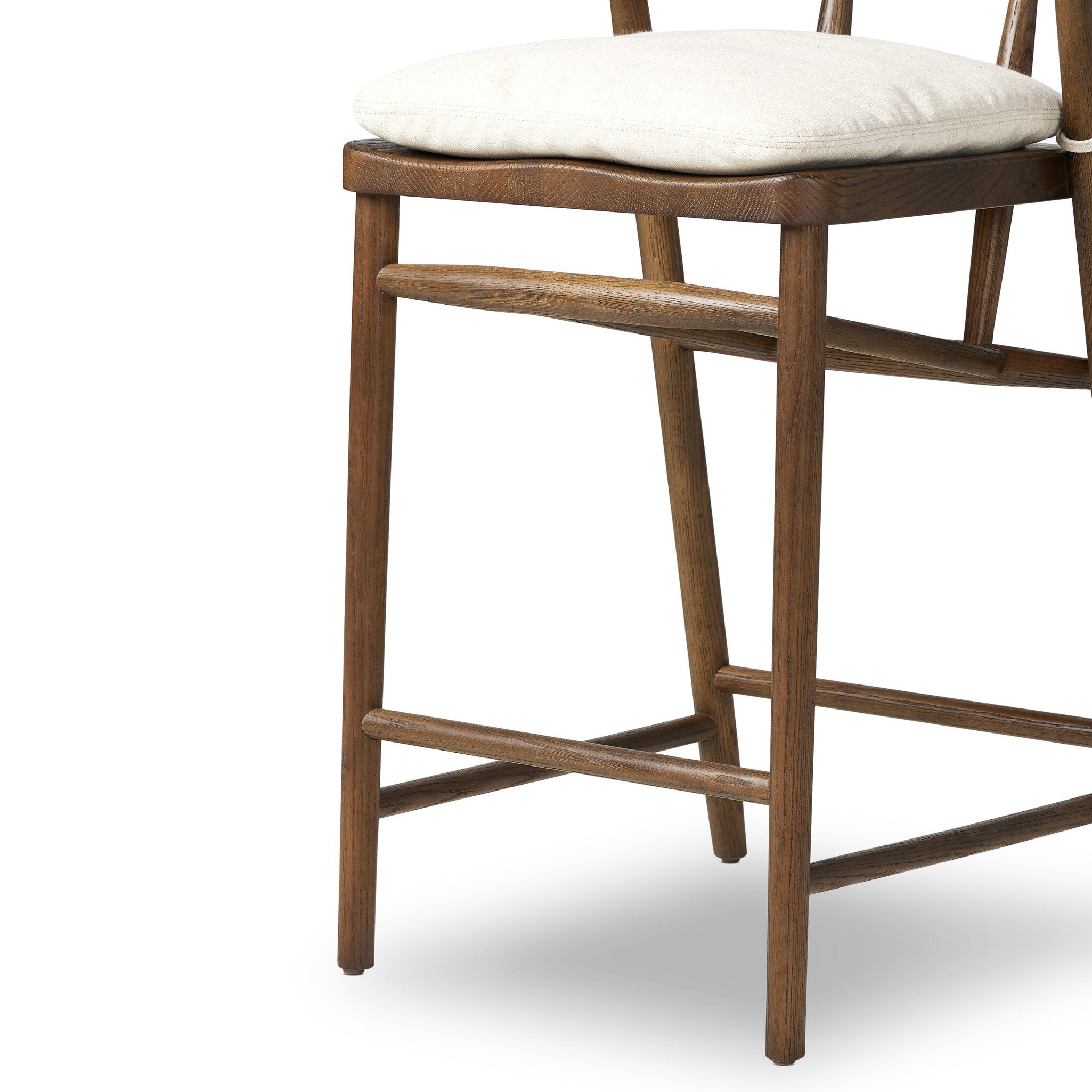 Shop buffets and discover room and home design services in the New York City area. MegMade designs has been featured in DIY magazine for their modern traditional cape cod home design style. Visit the MegMade store in the Gold Coast - Chicago area.