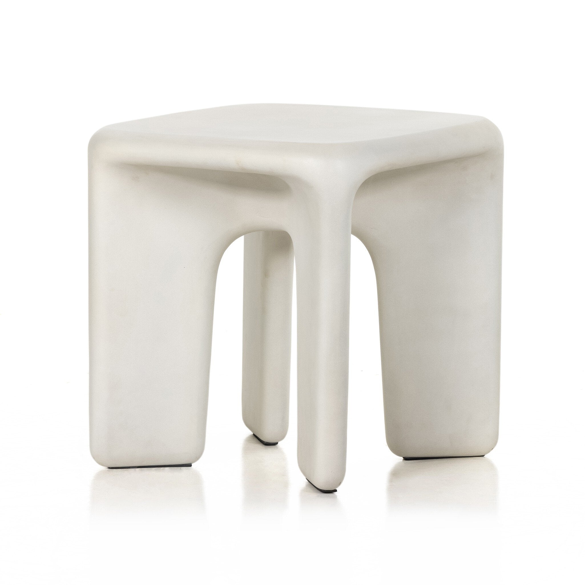 Shop chairs and discover new construction services in the Tampa area. MegMade designs has been featured in Midwest Living for their lacquered farmhouse home design style. Visit the MegMade store in the Glen Ellyn - Chicago area.