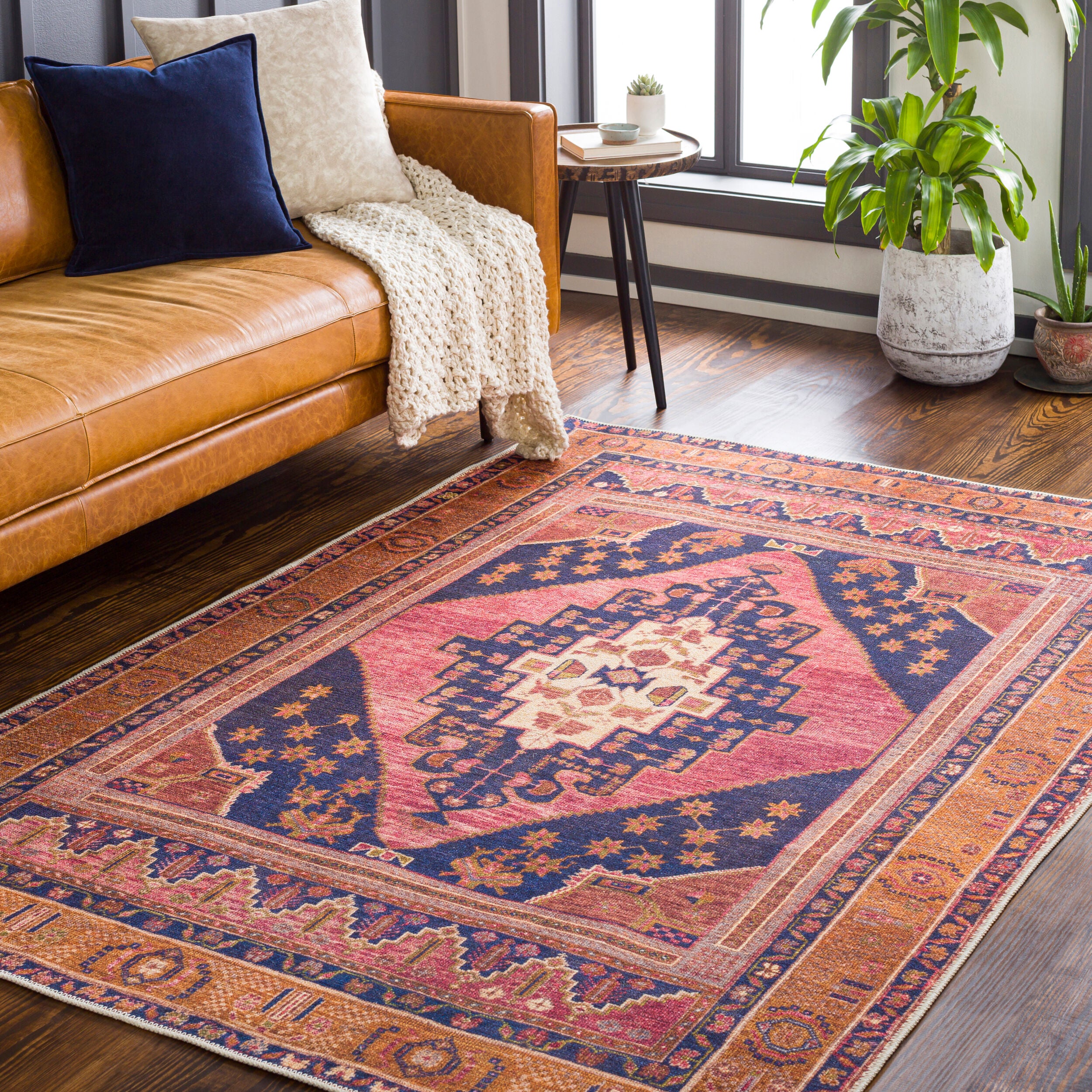 Shop furniture and discover refinishing services in the Lincoln Park area. MegMade designs has been featured in DIY magazine for their modern traditional cottage home design style. Visit the MegMade store in the Crown Point - Chicago area.