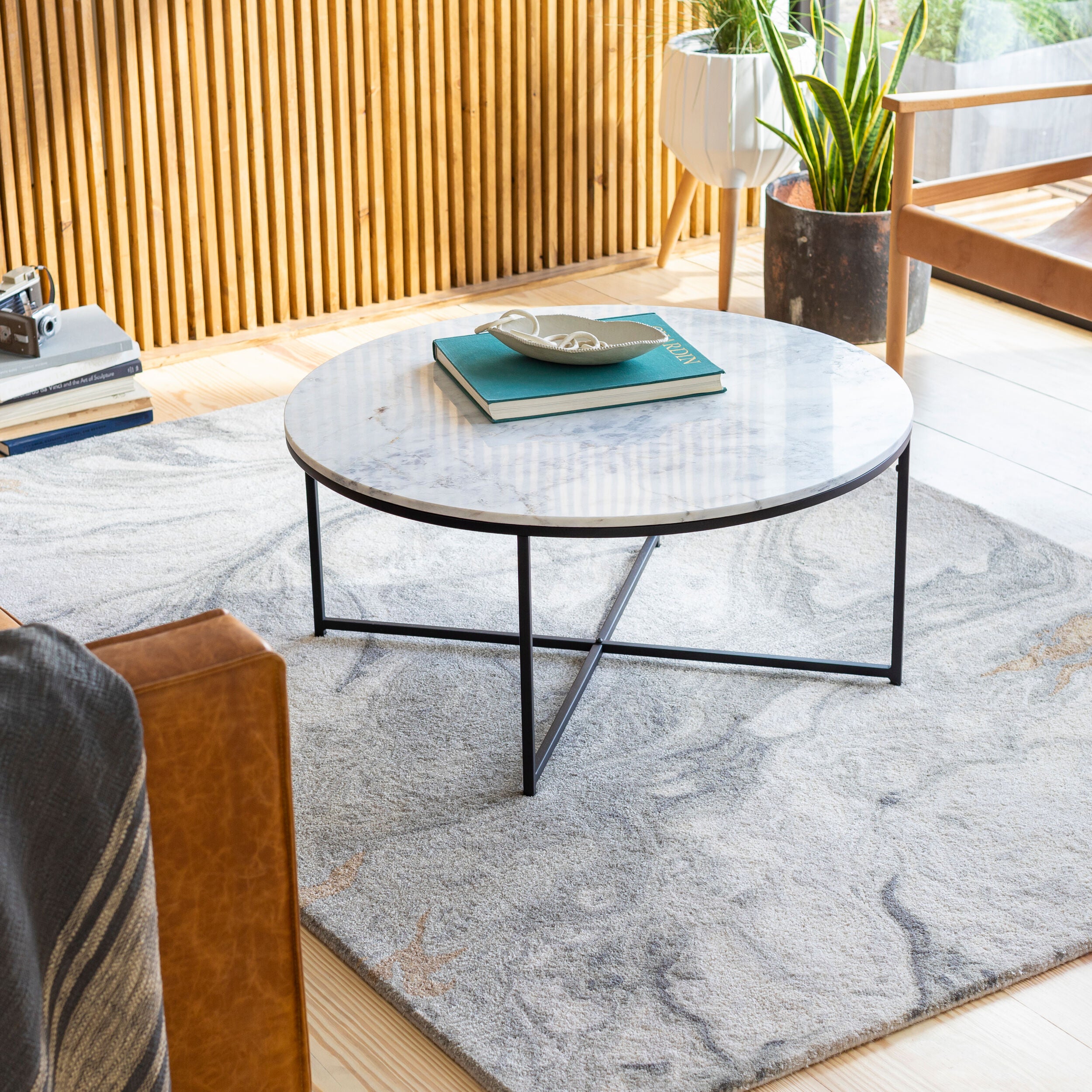 Shop artwork and discover remodeling services in the San Diego area. MegMade designs has been featured in Northwest Indiana Times for their optimistic cape cod home design style. Visit the MegMade store in the Libertyville - Chicago area.