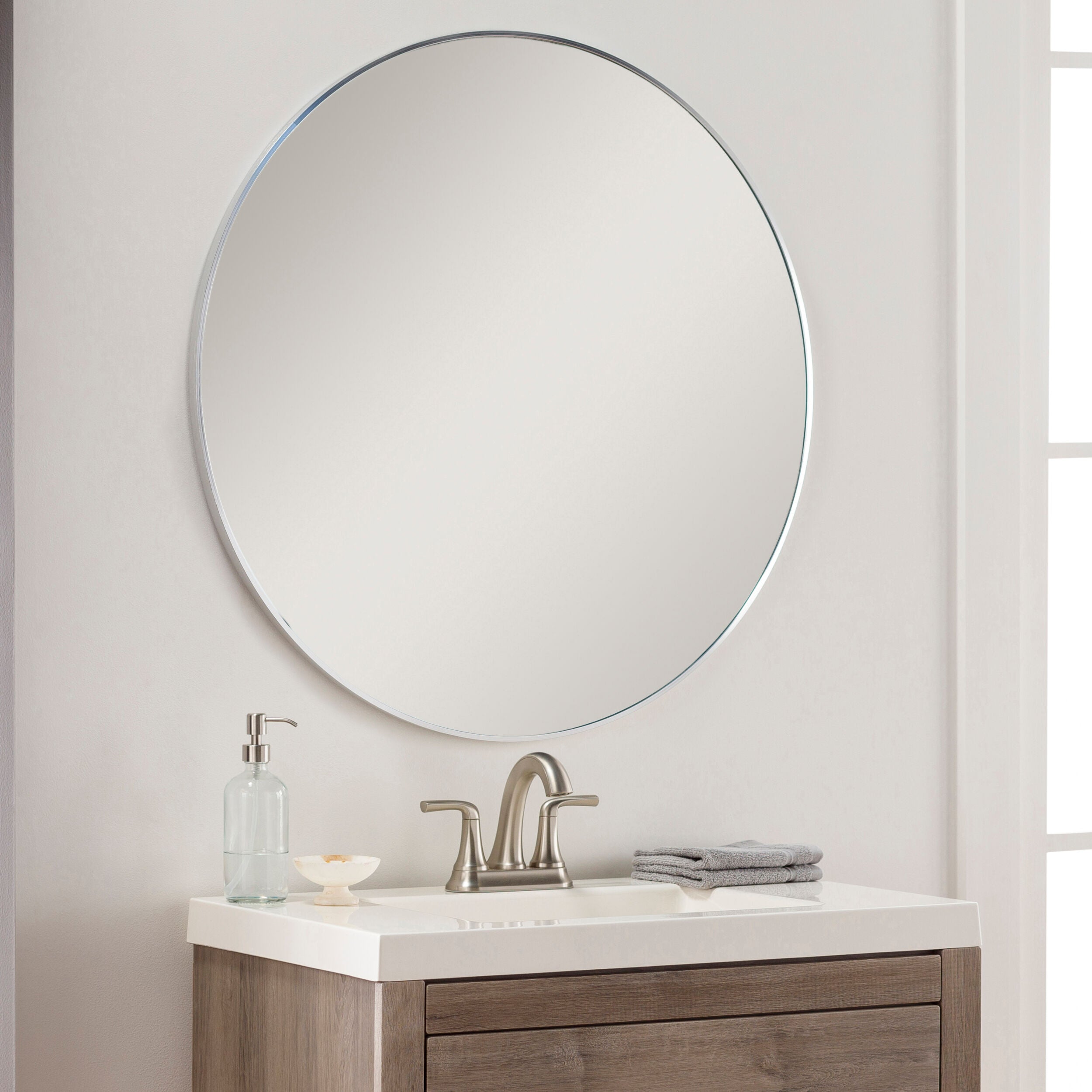 Shop furniture and discover interior design services in the Des Moines area. MegMade designs has been featured in Renovation Goldmine for their repurposed before / after home design style. Visit the MegMade store in the Naperville - Chicago area.