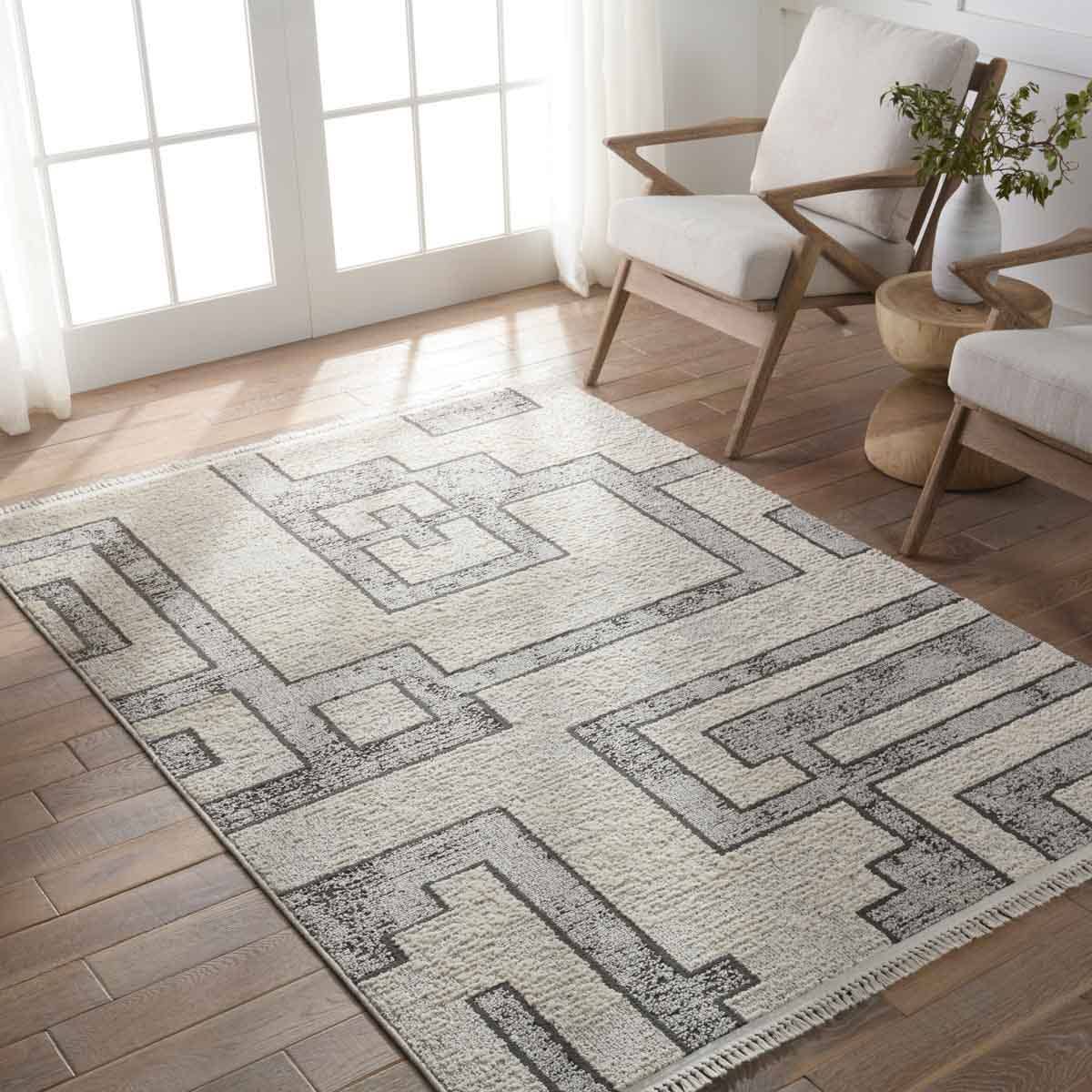 Shop chandeliers and discover interior design services in the Dallas area. MegMade designs has been featured in DIY magazine for their lacquered tudor home design style. Visit the MegMade store in the Hinsdale - Chicago area.