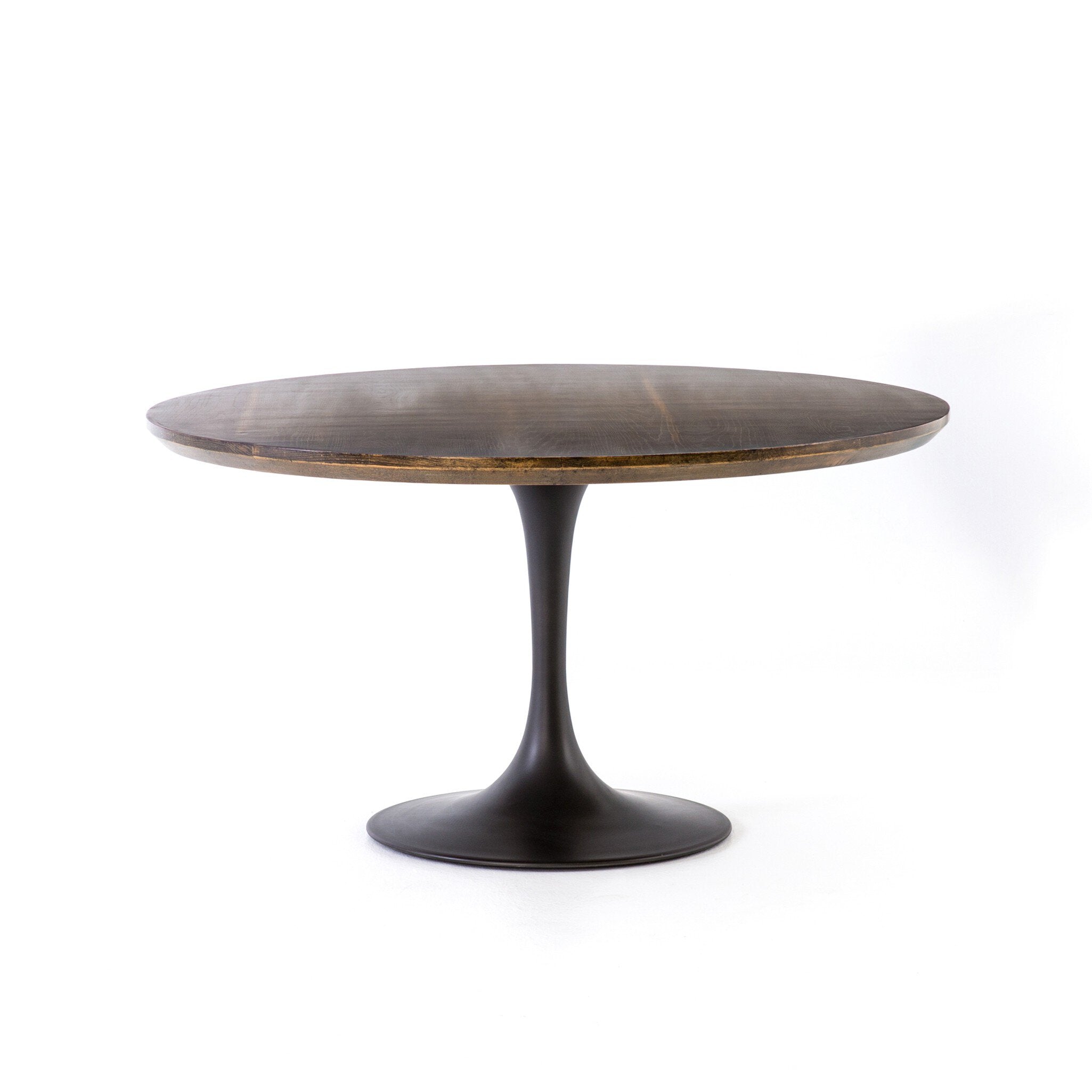 Shop chairs and discover new construction services in the Washington DC area. MegMade designs has been featured in Midwest Living for their lacquered mid-century modern home design style. Visit the MegMade store in the Crown Point - Chicago area.