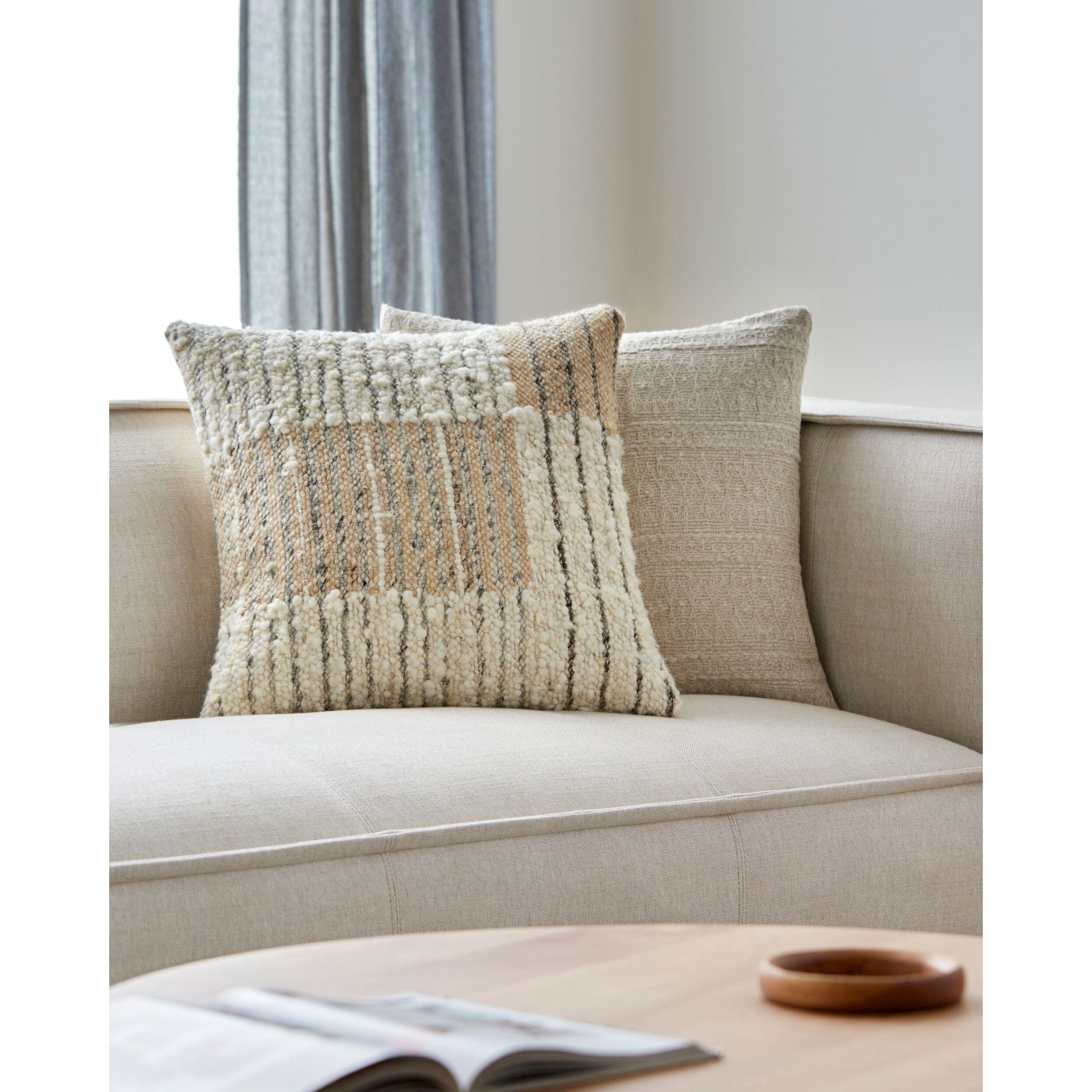 Shop lighting and discover remodeling services in the New York City area. MegMade designs has been featured in Midwest Living for their vintage bungalow home design style. Visit the MegMade store in the Lake Bluff - Chicago area.