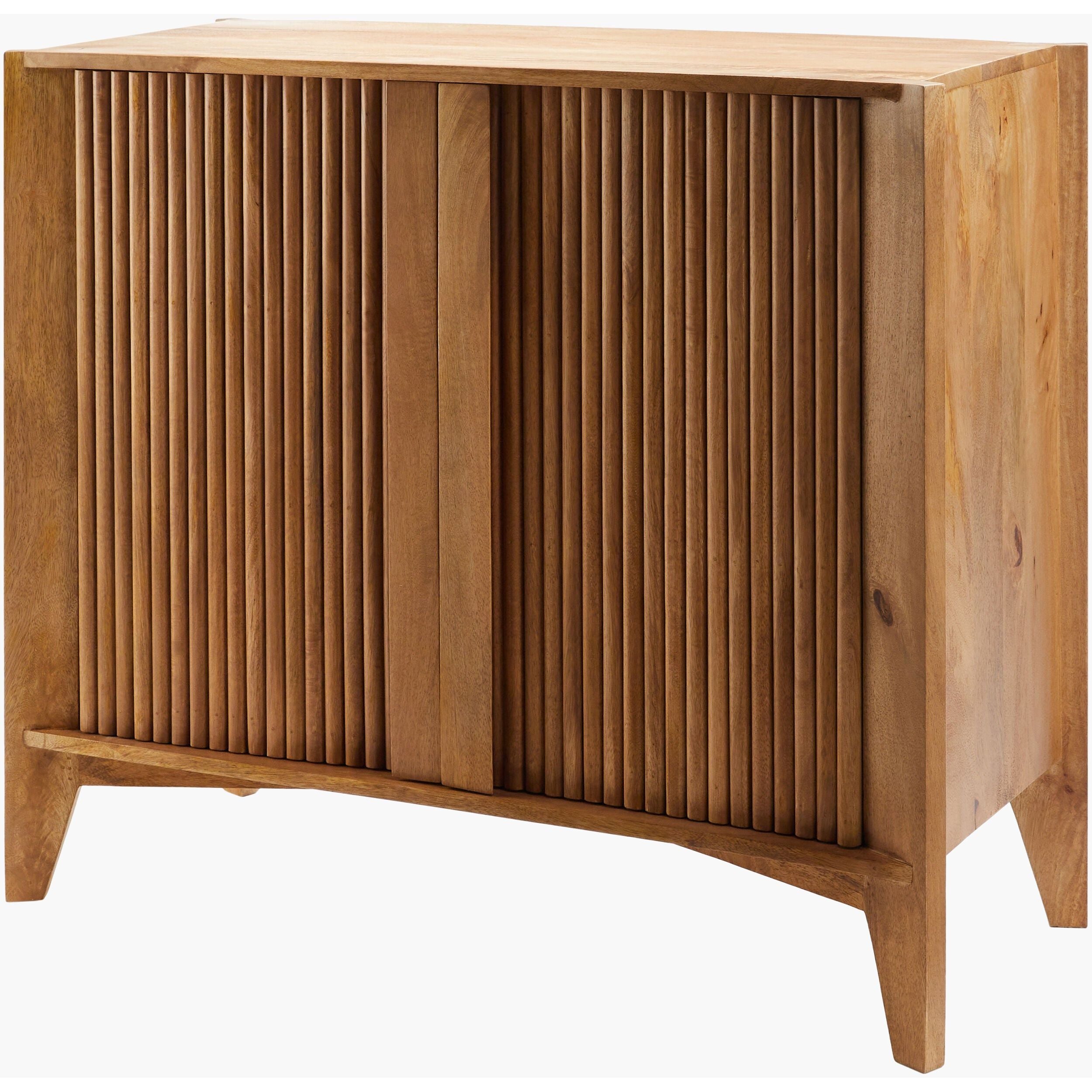 Shop chandeliers and discover furniture makeover services services in the Nantucket area. MegMade designs has been featured in DIY magazine for their transitional before / after home design style. Visit the MegMade store in the St. John - Chicago area.
