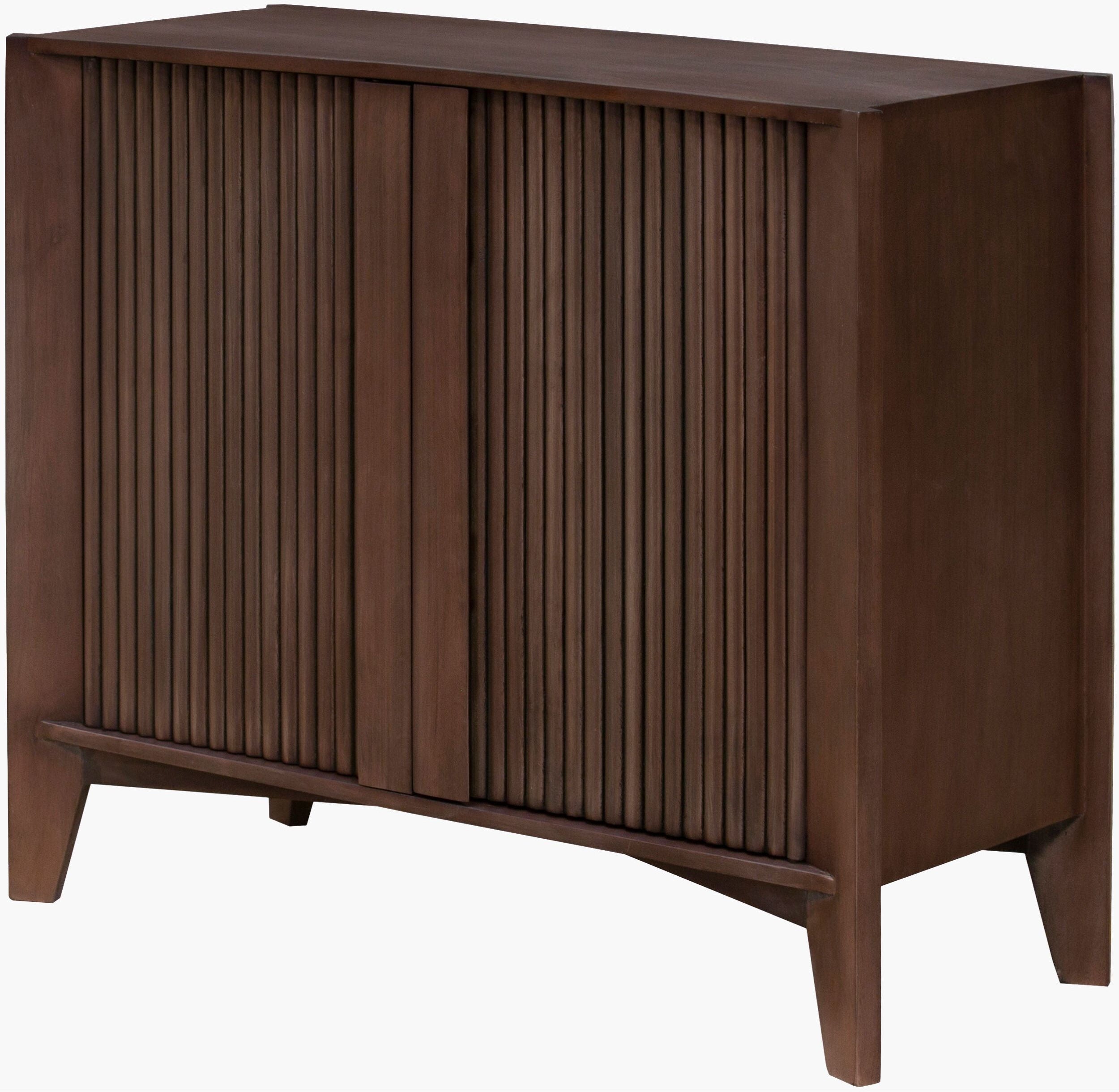 Shop furniture and discover furniture makeover services services in the Charleston area. MegMade designs has been featured in HGTV television for their colorful cabin home design style. Visit the MegMade store in the Wrigleyville - Chicago area.