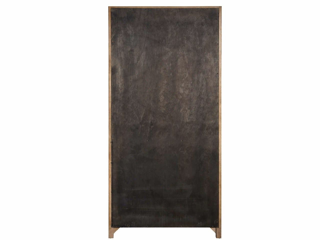 Shop sofas and discover new construction services in the New York City area. MegMade designs has been featured in Northwest Indiana Times for their lacquered cape cod home design style. Visit the MegMade store in the Winnetka - Chicago area.
